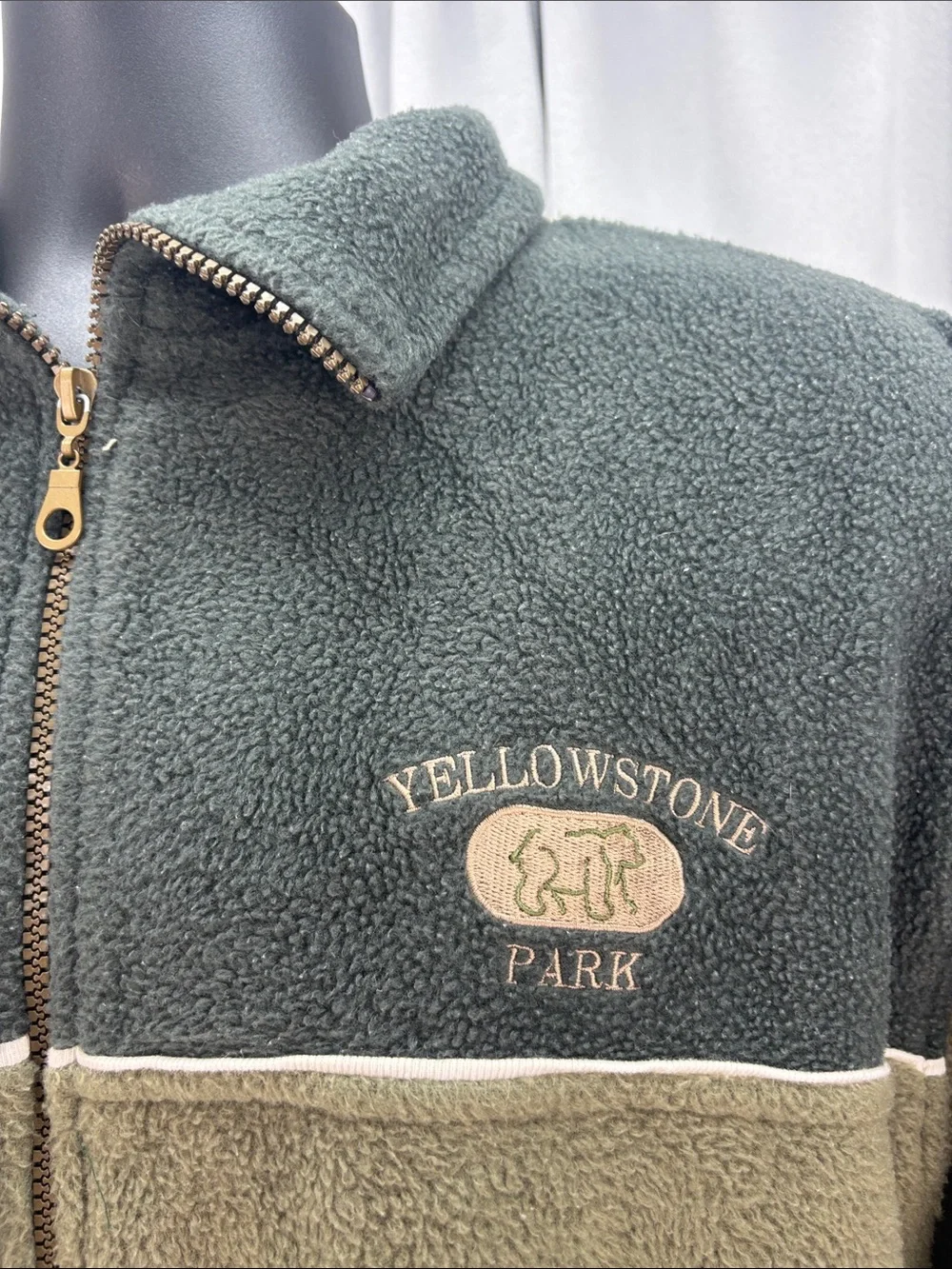 Tipsy Mens Fleece Jacket Large Yellow Stone Park